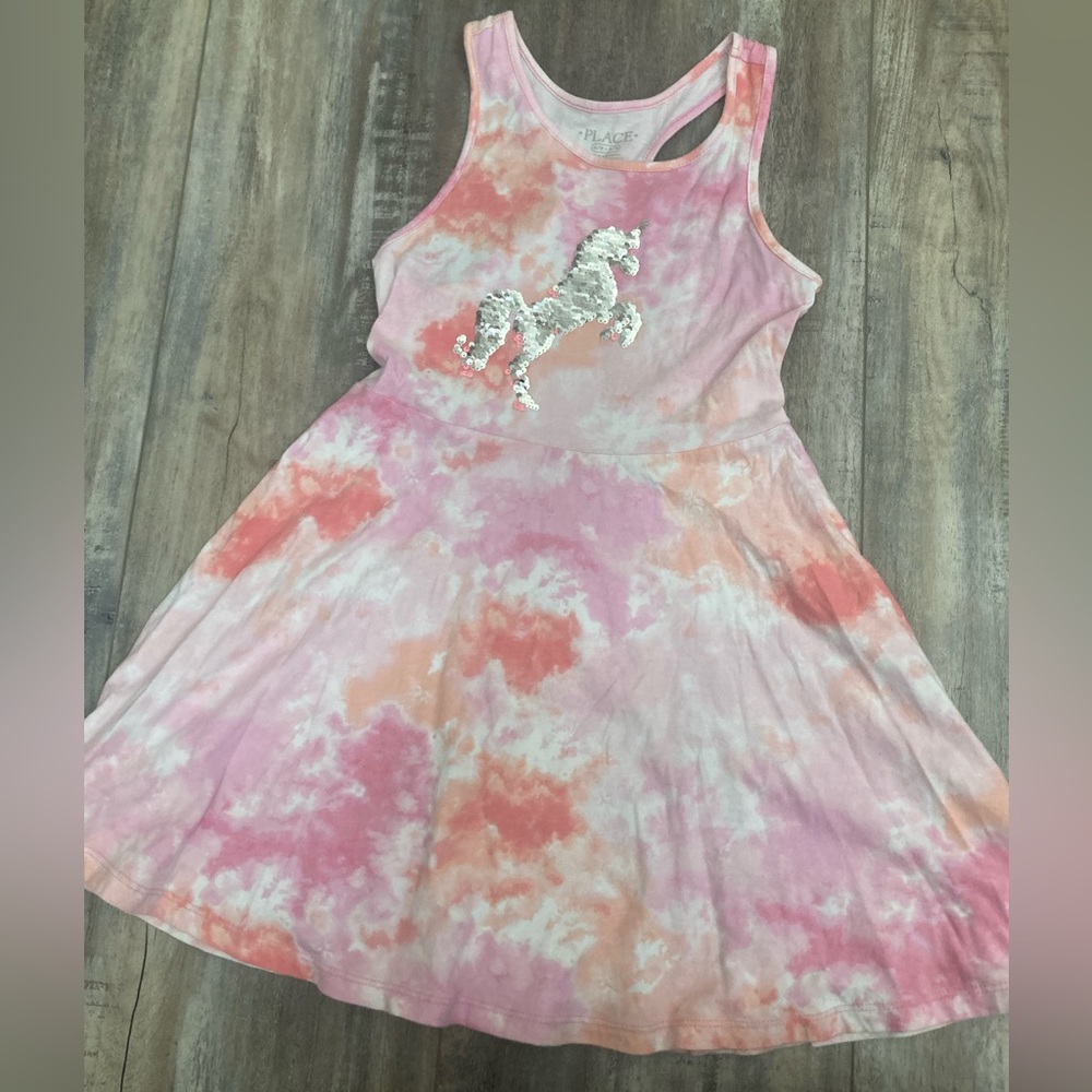 🚨 SOLD🚨Cute girls dress size Small (5/6)